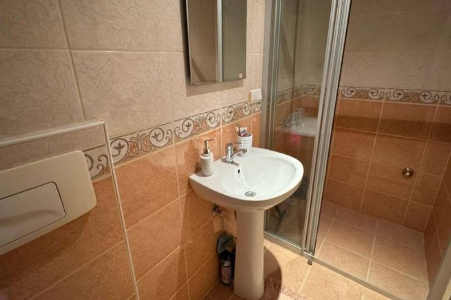 Property Detail